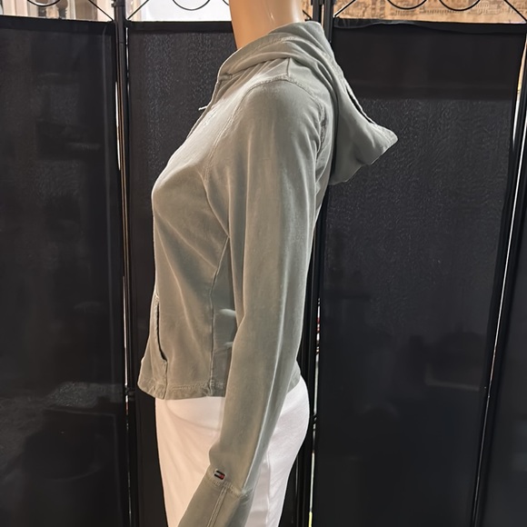 Tommy Hilfiger Tommy Jeans Olive green hoodie. Girls Sz M - Picture 3 of 7